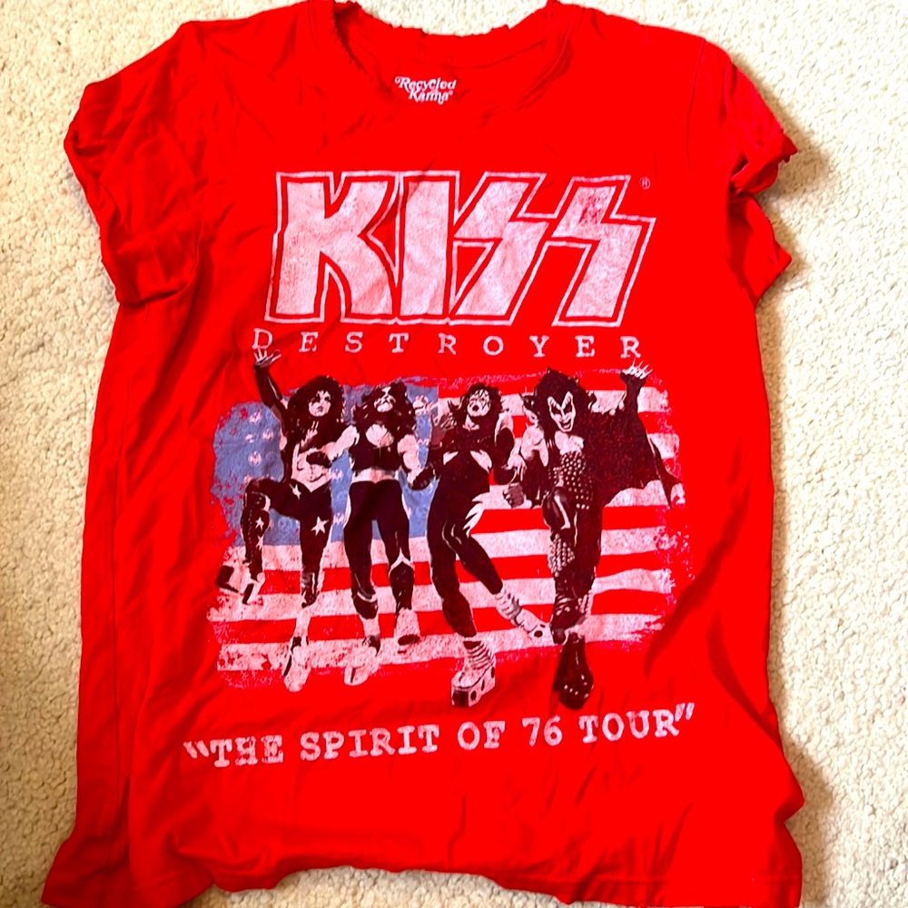 Kiss T shirt size small